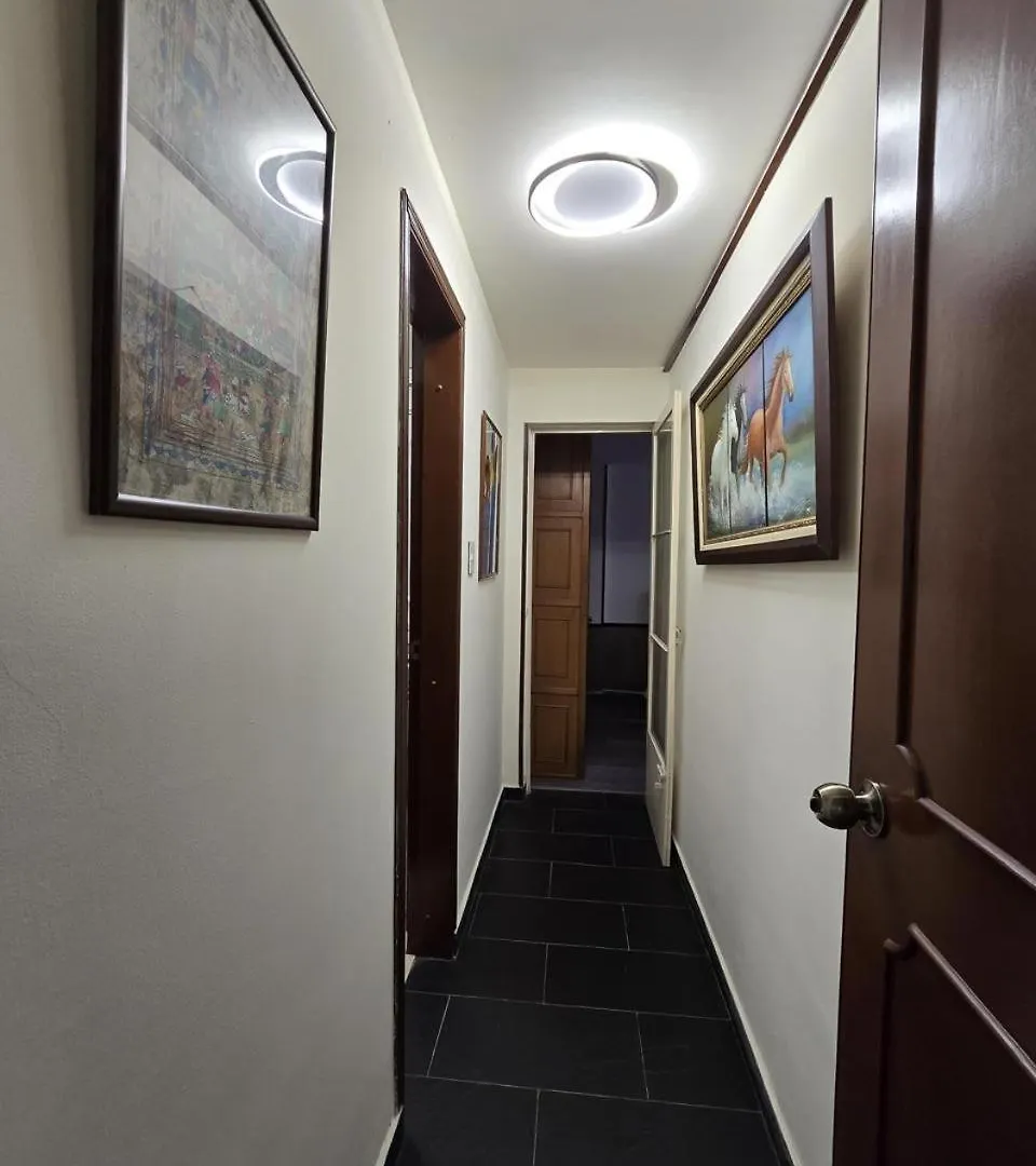 Espaciosa Moderna Y Silenciosa Habitacion Bogota